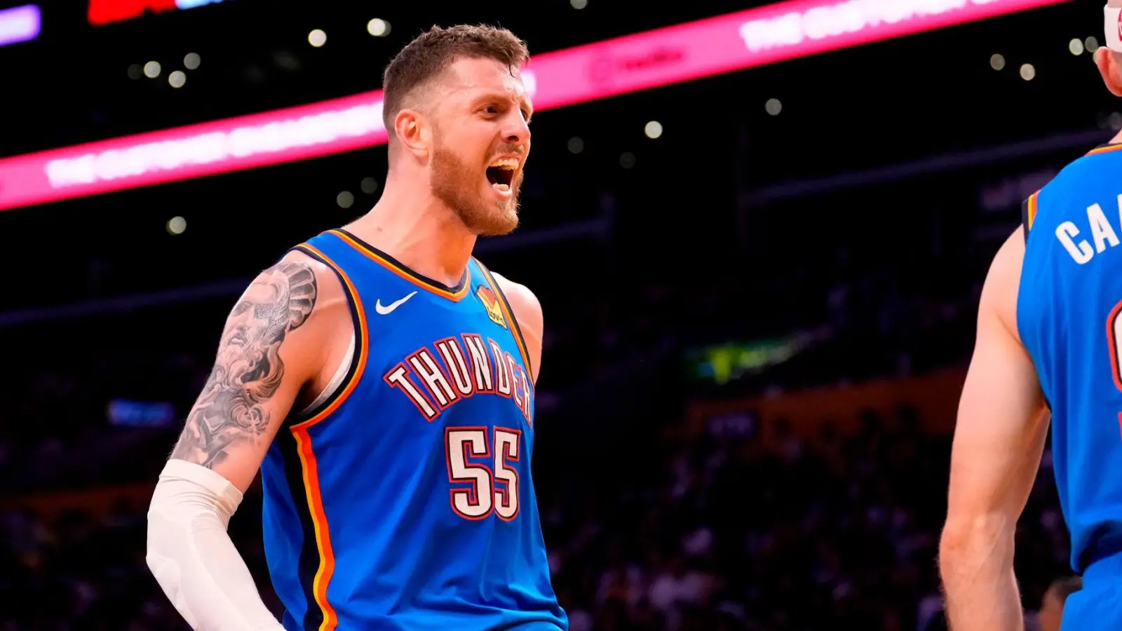 Mit den Oklahoma City Thunder weiter auf Erfolgskurs: Isaiah Hartenstein. (Foto: Mark J. Terrill/AP/dpa)