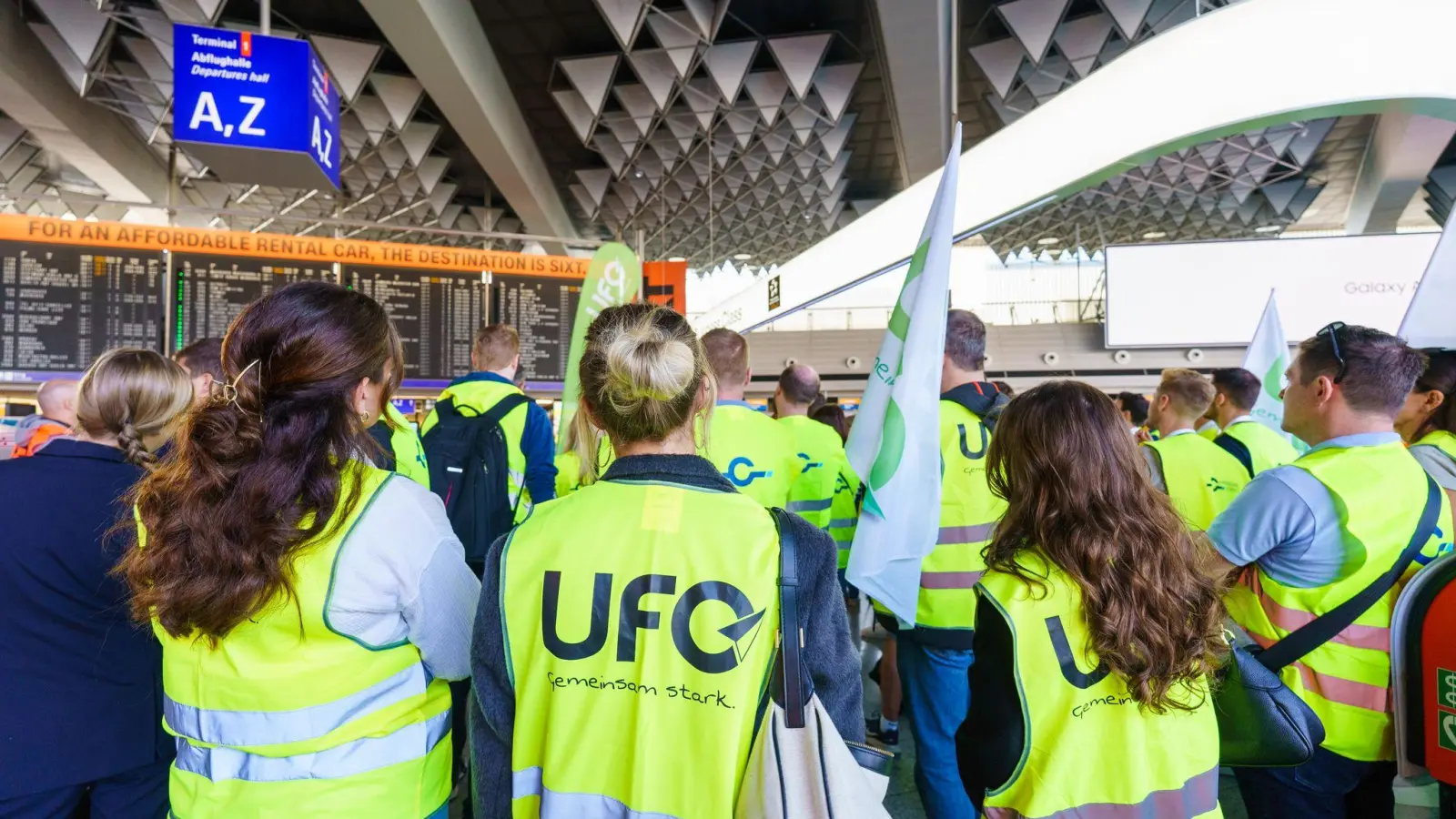 Bei der Lufthansa-Tochter Discover kommt es wegen eines Streiks zu Flugausfällen. (Foto: Andreas Arnold/dpa)