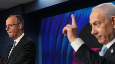 Richtig gute Freunde sind die beiden nicht, aber sie kamen in Jerusalem gut miteinander zurecht. (Foto: Ariel Schalit/Pool AP/AP/dpa)