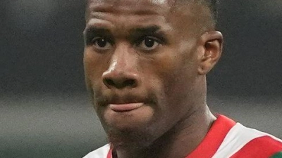 Samuel Essende verlässt den FC Augsburg. (Archivbild) (Foto: Christian Charisius/dpa)