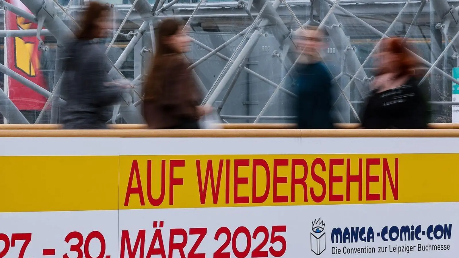 Auf dem Frühjahrstreffen der Buchbranche präsentierten sich über 2000 Aussteller aus 40 Ländern mit ihren Neuheiten. (Foto: Jan Woitas/dpa)