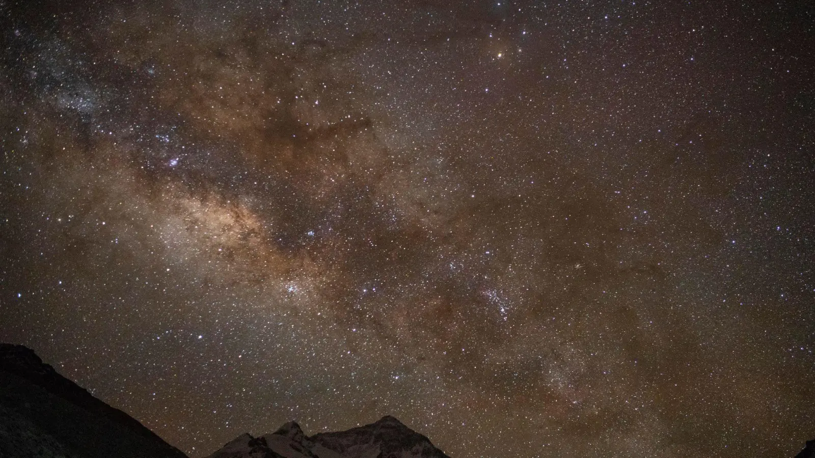 Ist ein Gast aus einem anderen Sonnensystem bei uns unterwegs? (Archivbild) (Foto: Sun Fei/XinHua/dpa)