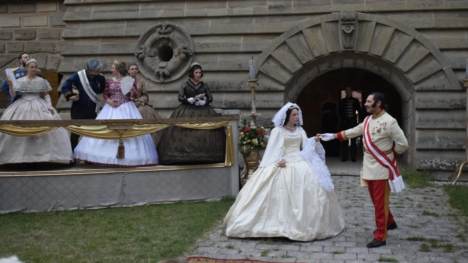 Prinzessin Elisabeth heiratet mit nur 15 Jahren den Kaiser von Österreich, Franz Josef I.<br> (Foto: Christina Özbek)