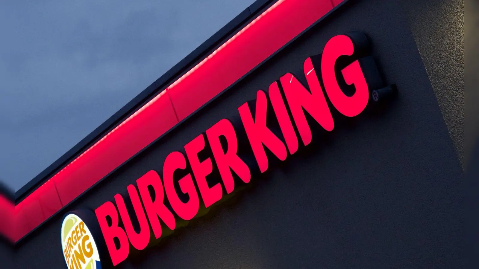 Burger King will in Deutschland wieder auf Expansion umschalten. (Archiv) (Foto: Carsten Hoefer/dpa)