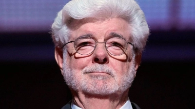 „Star Wars“-Schöpfer George Lucas tritt als Museums-Gründer in Aktion. (Archivbild)  (Foto: Andreea Alexandru/Invision/AP/dpa)