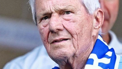 Mäzen Dietmar Hopp macht sich für einen Verbleib von Geschäftsführer Andreas Schicker stark. (Archivbild) (Foto: Uwe Anspach/dpa)