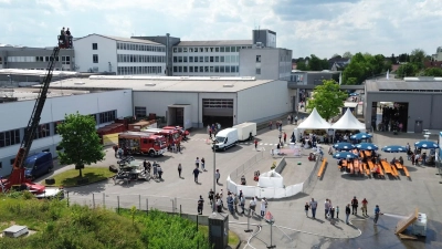 Beim Familienfest am Standort in Wassertrüdingen war für Jung und Alt allerhand geboten. (Foto: Henkel AG & Co. KGaA)