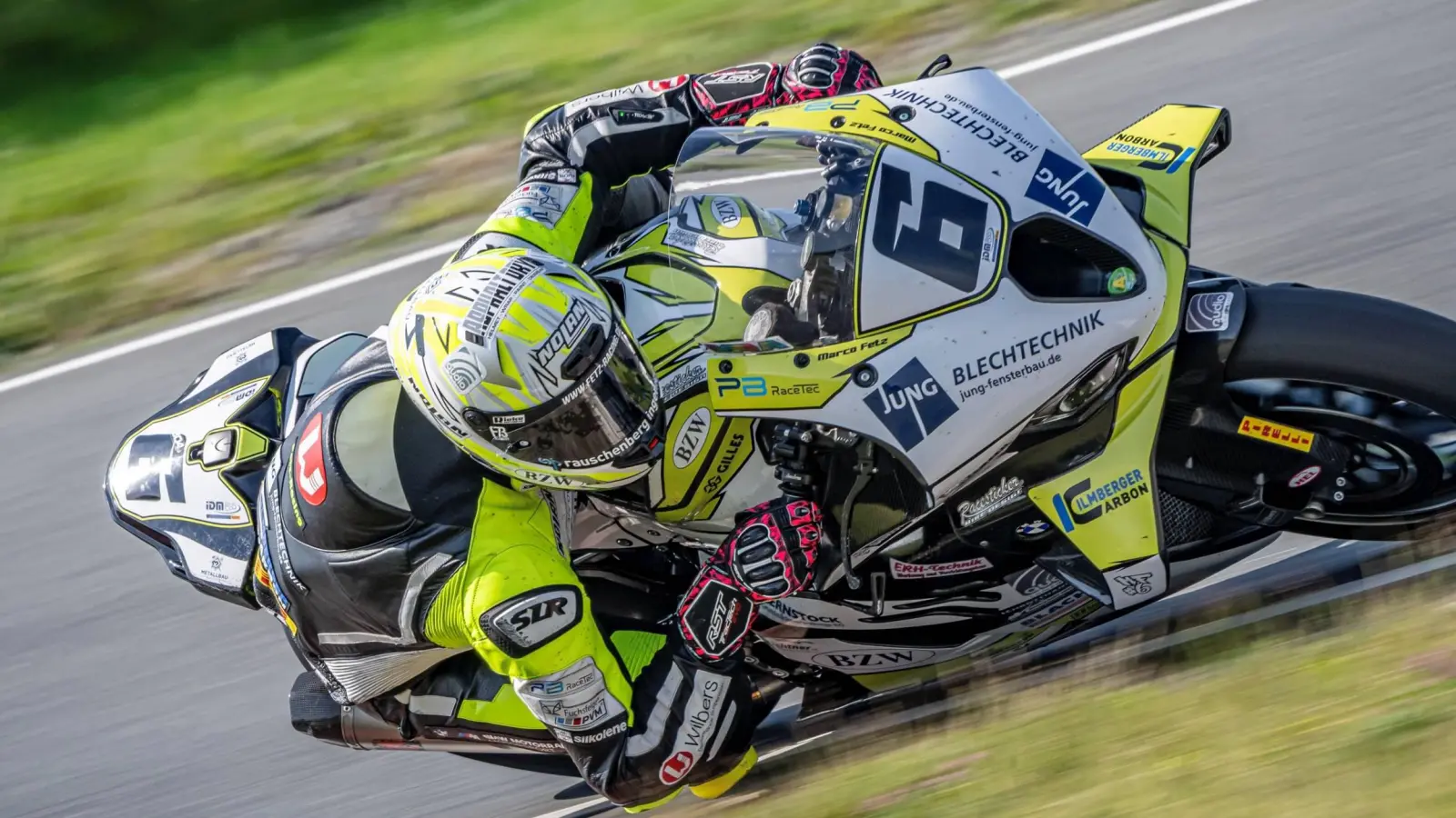 Marco Fetz fuhr in Schleiz seine ersten IDM-Punkte ein. (Foto: Fetz Racing)