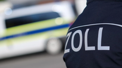 Am Mittwoch gab es eine Razzia gegen Schwarzarbeit am Bau in sieben Bundesländern. (Symbolbild) (Foto: Julian Stratenschulte/dpa)