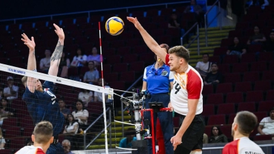 Die deutschen Volleyballer erfüllten die Pflichtaufgabe. (Foto: volleyballworld/dpa)