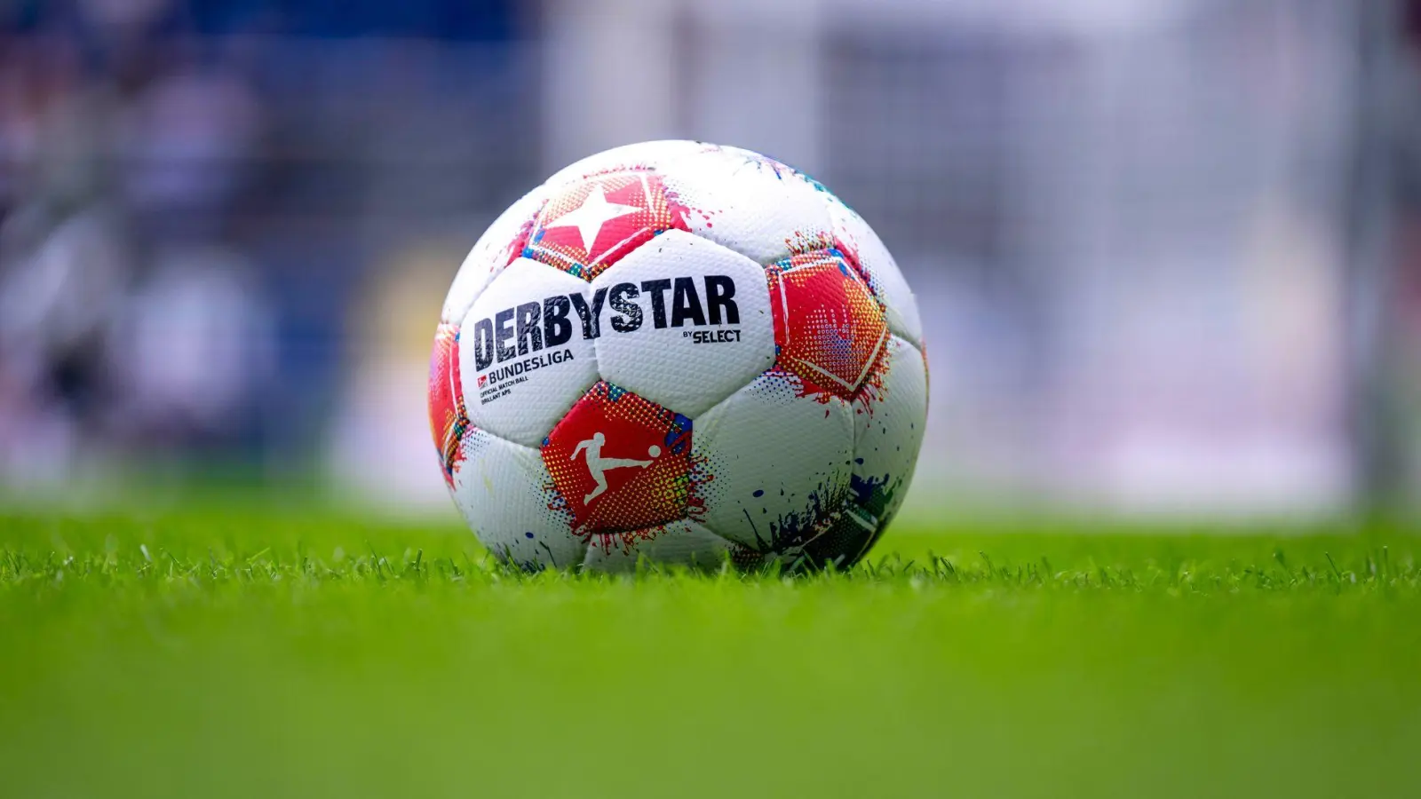 Die DFL hat die Bundesliga-Spieltage 20 bis 24 Zeit genau angesetzt. (Archivbild) (Foto: David Inderlied/dpa)