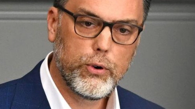 Robin Wagener ist Verteidigungspolitiker der Grünen-Bundestagsfraktion. (Archivfoto) (Foto: Elisa Schu/dpa)
