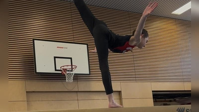 Jasmina Stöger vom TSV Windsbach am Schwebebalken. (Foto: Elisa Geiselseder-Wörlein)