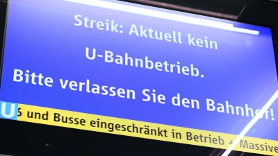 Am Freitag und Samstag will Verdi den Nahverkehr in mehr als einem Dutzend bayerischen Städten bestreiken. (Archivbild) (Foto: Felix Hörhager/dpa)