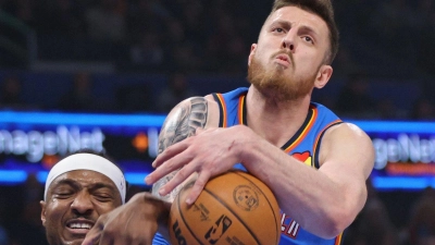 Isaiah Hartenstein schnappte sich gegen Orlando zehn Rebounds und erzielte erstmals ein Triple-Double. (Foto: Nate Billings/AP/dpa)