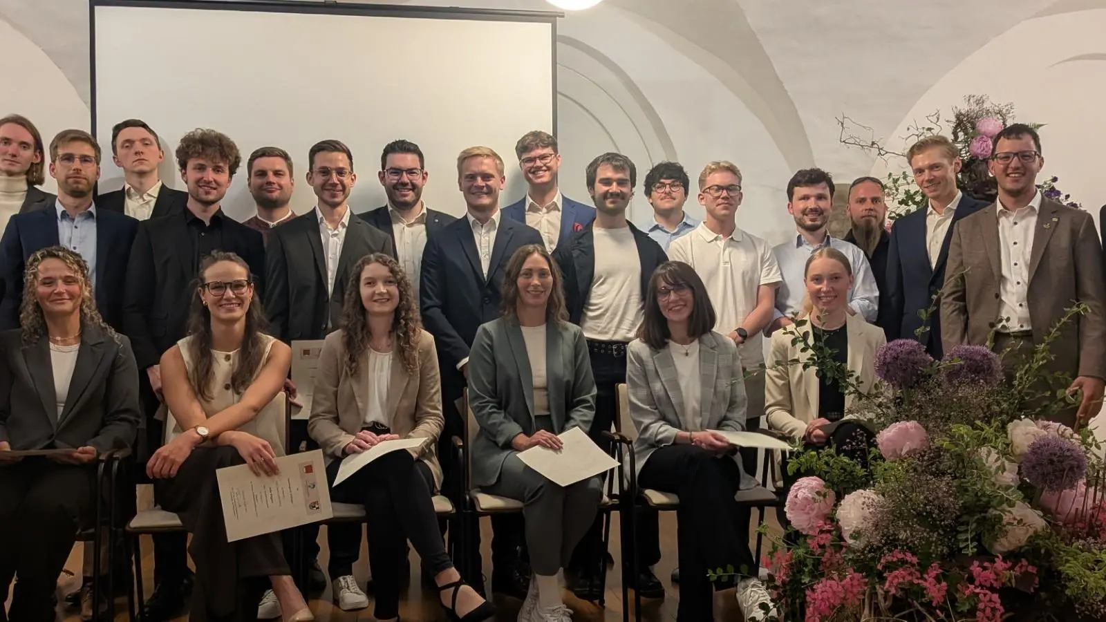 21 Männer und Frauen wurden von der Willi-Dauberschmidt-Stiftung mit Preisen bedacht. (Foto: Friedrich Zinnecker)