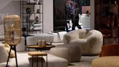 Während der Corona-Pandemie kauften viele Menschen Möbel, jetzt ist der Bedarf vielfach erst einmal gedeckt. (Archivbild) (Foto: Henning Kaiser/dpa)