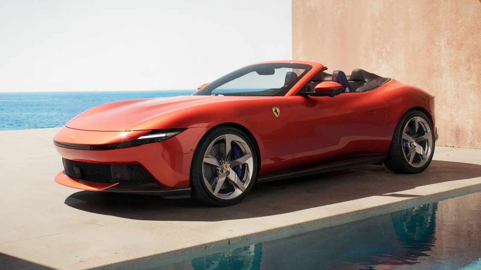 Der Amalfi Spider von Ferrari sprintet in 3,3 Sekunden von 0 auf 100 km/h. (Foto: Ferrari/dpa-tmn)