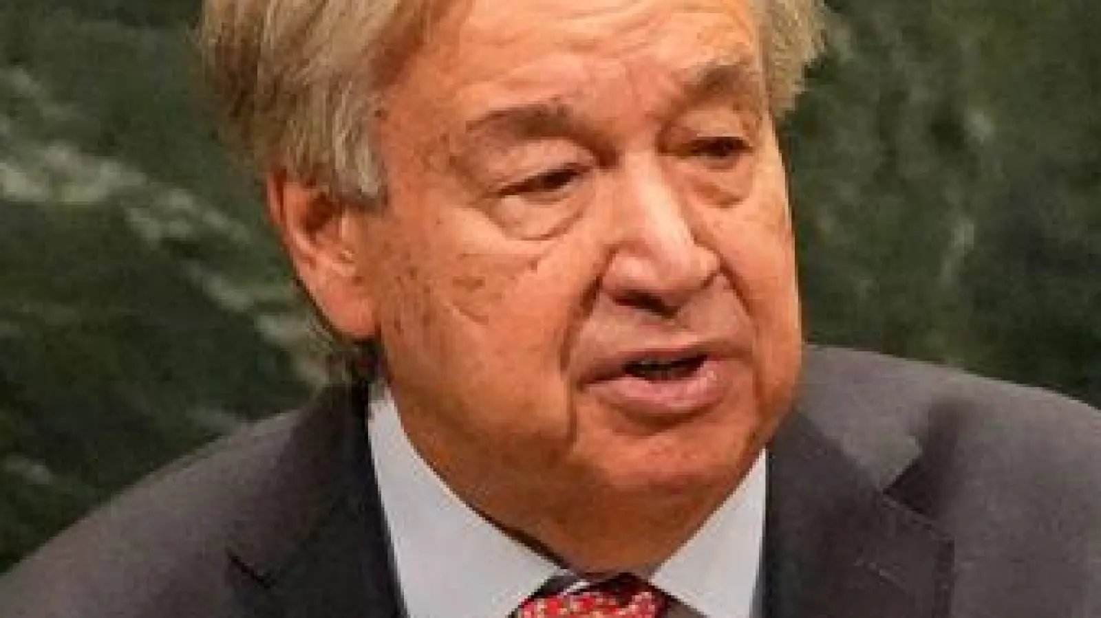 UN-Generalsekretär António Guterres bei seiner letzten großen Rede in einer Generaldebatte der UN-Vollversammlung in New York. (Foto: Seth Wenig/AP/dpa)
