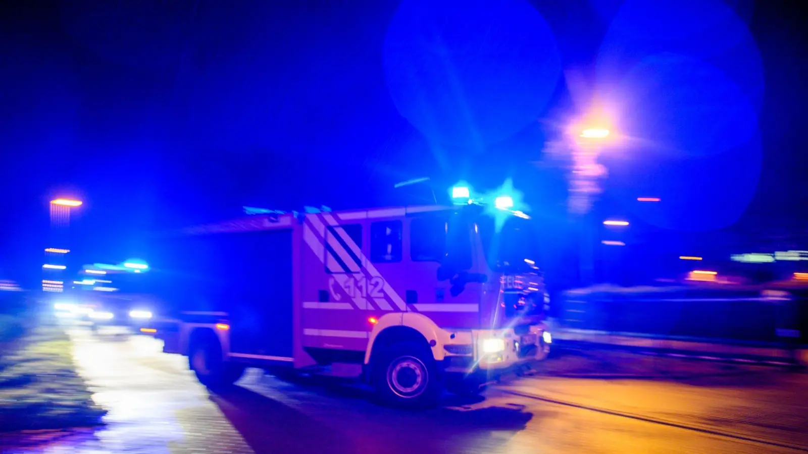 Trotz raschem Einsatz der Feuerwehrkräfte kam für sechs Personen jede Hilfe zu spät. (Symbolfoto) (Foto: Klaus-Dietmar Gabbert/dpa)