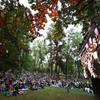 Das Open Air findet im Park am Festspielhaus statt. (Archivbild) (Foto: Karl-Josef Hildenbrand/dpa)