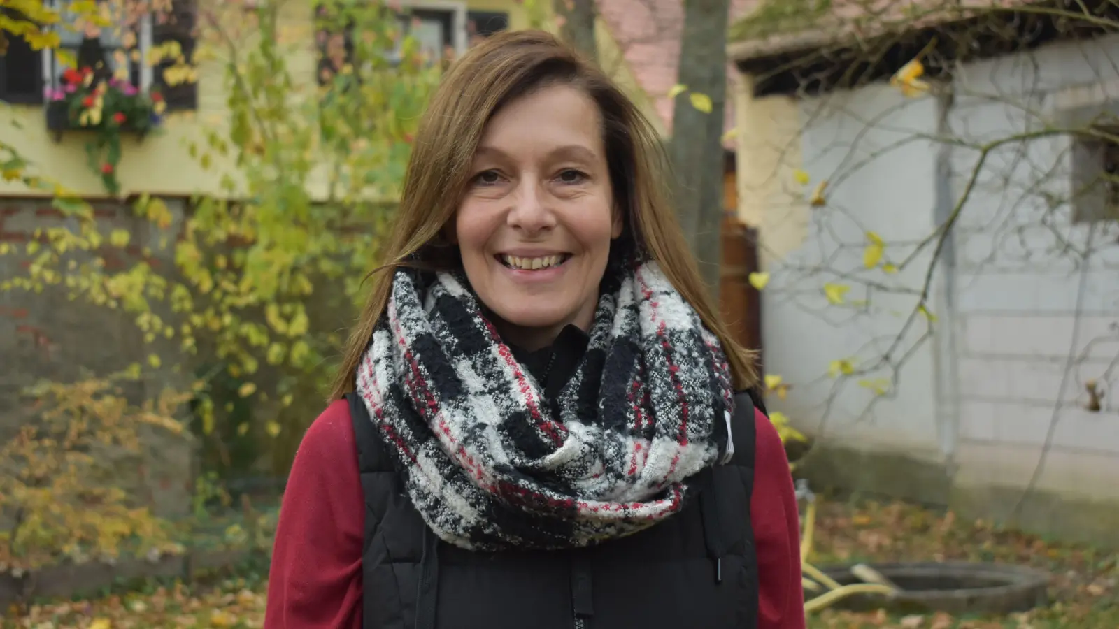 Sozialpädagogin Viola Arnold kümmert sich im Caritasverband Scheinfeld und Landkreis Neustadt/Aisch-Bad Windsheim um Menschen, die Unterstützung brauchen. (Foto: Ute Niephaus)