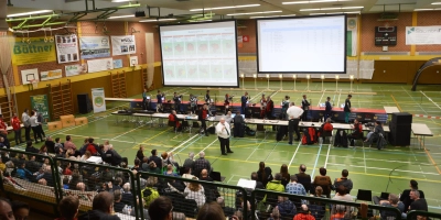 Trefferanzeigen sorgen beim Masters-Cup dafür, dass die Zuschauer immer im Bilde sind. (Foto: Peter Tippl)