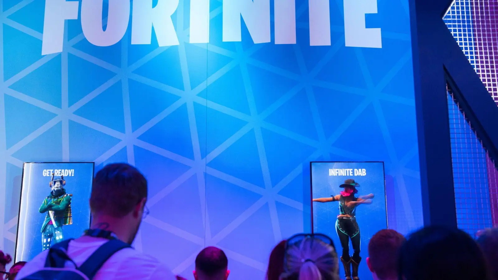 Der „Fortnite“-Entwickler Epic Games verletzte absichtlich die App-Store-Regeln und wurde dafür von Apple verbannt. (Archivbild) (Foto: Andrea Warnecke/dpa-tmn/dpa)