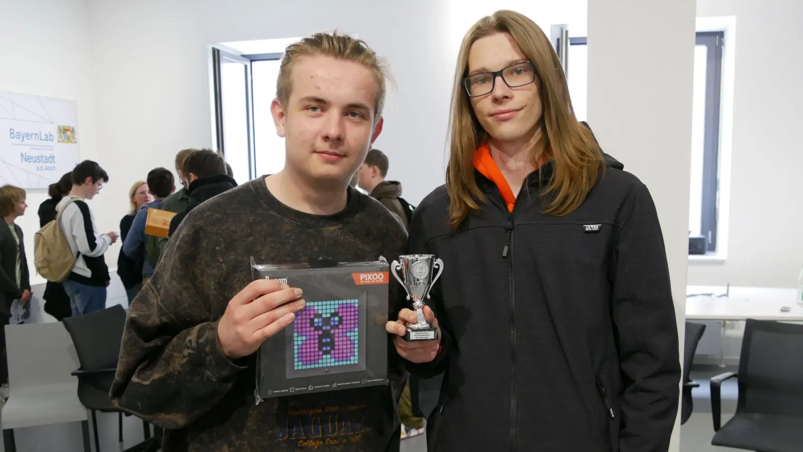 Felix Wagner (links) und Maurice Kallip aus Rothenburg wurden Zweite bei den Fotgeschrittenen und fahren damit zu den bayerischen Meisterschaften nach Amberg. (Foto: Ulli Ganter)