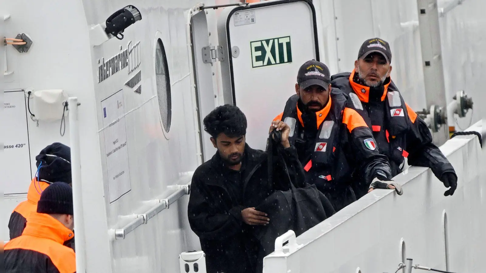 Italiens Pläne für Flüchtlingslager außerhalb der EU kommen vor den Europäischen Gerichtshof. (Foto: Archiv) (Foto: Valeria Ferrario/AP/dpa)