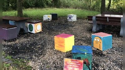 Viele Jugendliche haben den neuen Treffpunkt im Bürgerpark bunt gestaltet. Die Eröffnung wird aber noch etwas dauern. (Foto: Florian Pöhlmann)