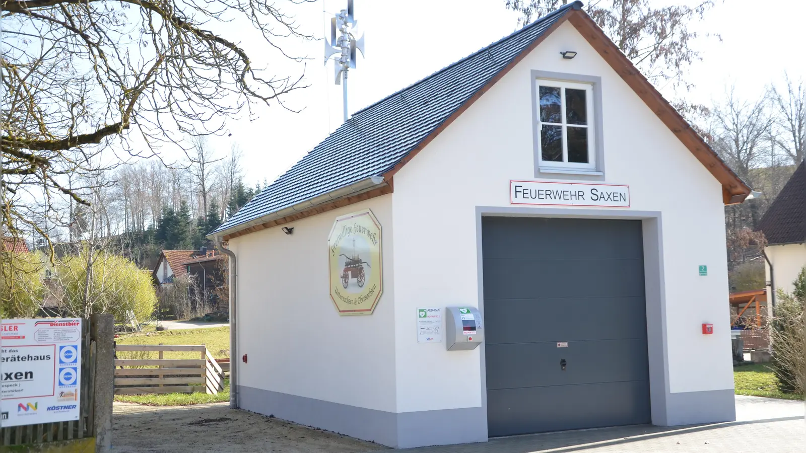 Die Sirene auf dem Feuerwehrhaus funktioniert zurzeit nicht immer. Die Reparatur soll demnächst erfolgen.Trotzdem hätte die Feuerwehr in ihrem Domizil einen Telefonanschluss.  (Foto: Christa Frühwald)