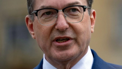 Alexander Dobrindt fordert die Umsetzung der vereinbarten Reformen. (Foto: Pia Bayer/dpa)