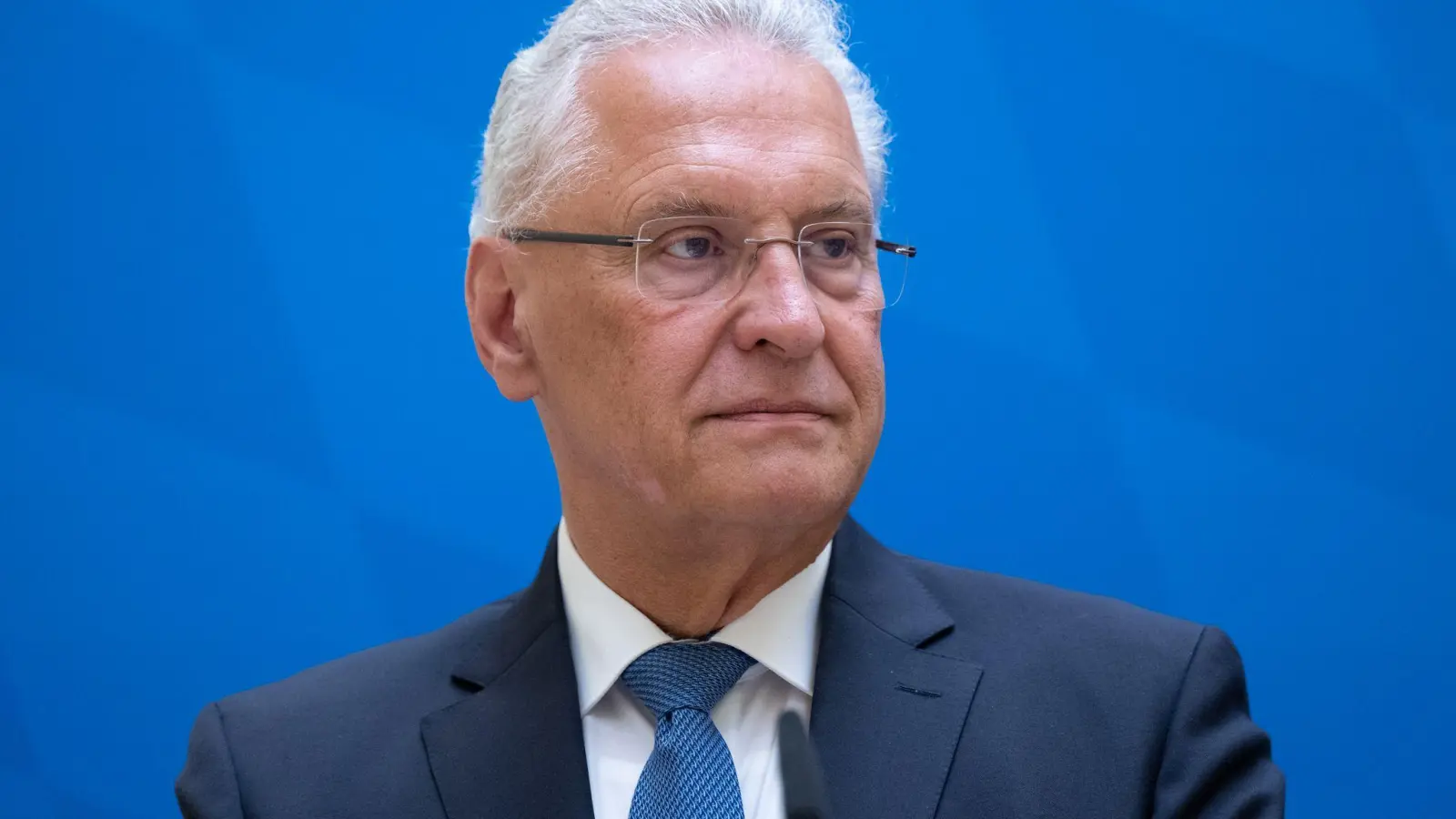 Joachim Herrmann kündigte in seiner Funktion als CSU-Bezirksvorsitzender in Mittelfranken für Oktober ein weiteres Gespräch mit dem Bezirksvorstand der Mittelstands-Union an. (Archivbild) (Foto: Sven Hoppe/dpa)