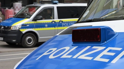 Polizei und Zoll waren in München bei einer großangelegten Prüfaktion im Einsatz. (Foto: Malin Wunderlich/dpa)