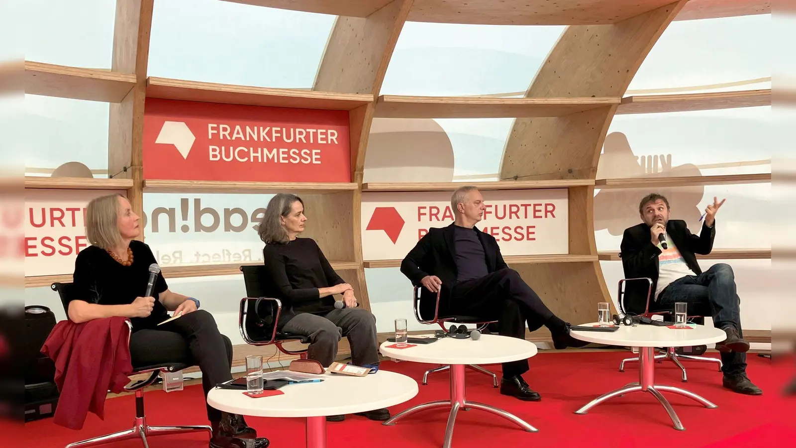 Die Diskussion fand auf Einladung von PEN Berlin statt. (Foto: Sandra Trauner/dpa)