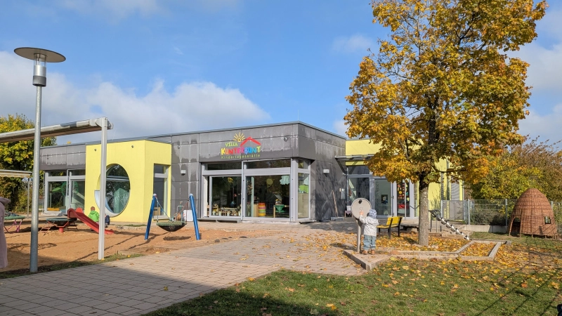 Für die Kita „Villa Kunterbunt“ wird das Leistungs- und Beratungsangebot des Evangelisch-Lutherischen Verwaltungszweckverbandes Westmittelfranken und Nordschwaben vorgestellt. (Foto: Friedrich Zinnecker)