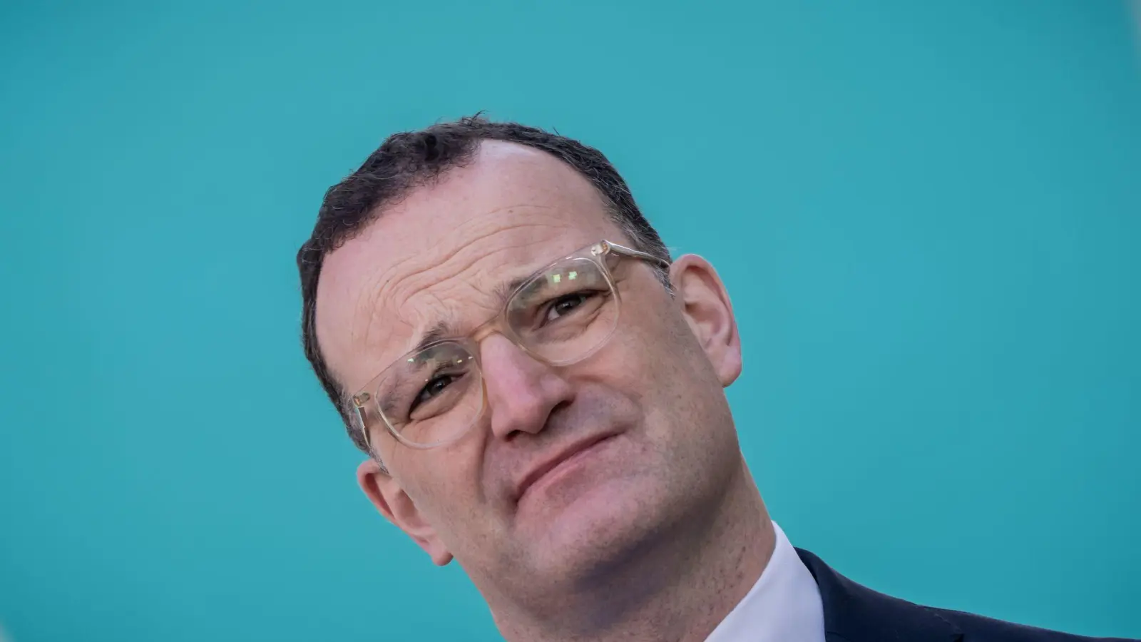 Spahn und sein Mann Daniel Funke hatten am Mittwoch bekanntgegeben, dass sie Eltern geworden sind. (Archivbild) (Foto: Michael Kappeler/dpa)