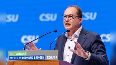 Alexander Dobrindt (CSU) findet klare Worte für SPD und Grüne. (Archivbild) (Foto: Daniel Karmann/dpa)