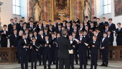 Der Windsbacher Knabenchor begeisterte die Zuhörerinnen und Zuhörer. Sie boten eine Sternstunde des Chorgesangs, (Foto: Heike Auer)