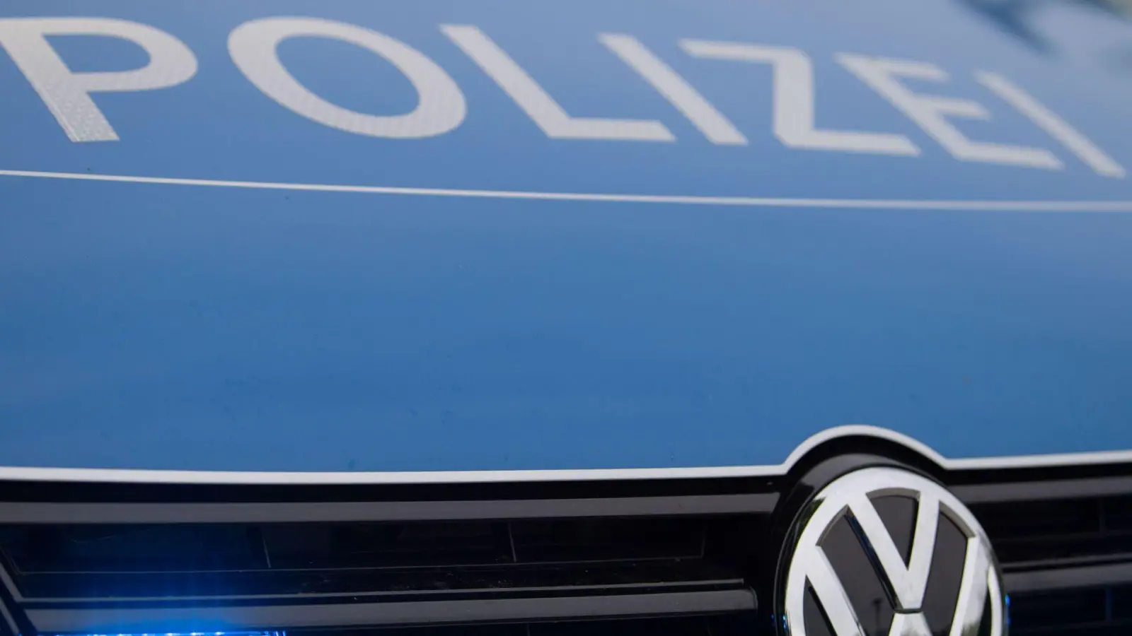 Bei den Erziehungsberechtigten wurde eine Gefährderansprache von der Polizei gehalten. (Symbolbild) (Foto: Lino Mirgeler/dpa)