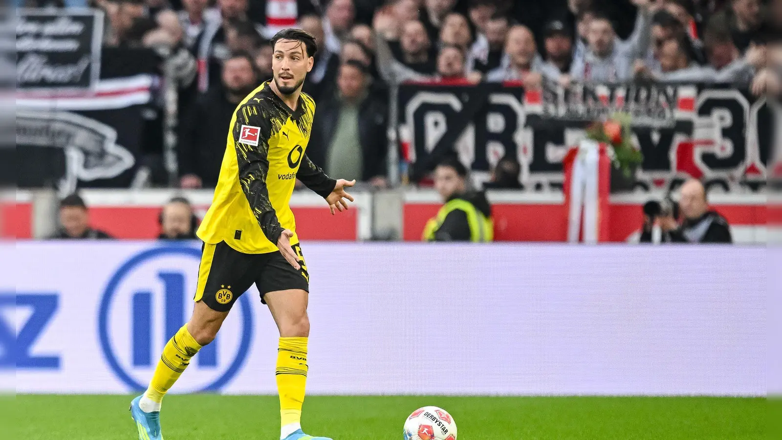 Spielt in dieser Saison nicht mehr für den BVB: Ramy Bensebaini. (Archivbild) (Foto: Harry Langer/dpa)
