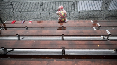 Der Rosenmontagsumzug in Düsseldorf fällt ganz aus. (Foto: Fabian Strauch/dpa)