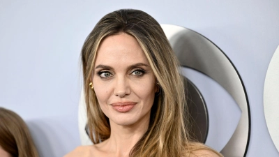 US-Hollywoodstar Angelina Jolie reiste bereits zum dritten Mal während des russischen Krieges in die Ukraine. (Archivbild) (Foto: Evan Agostini/Invision/AP/dpa)