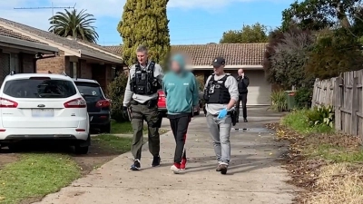 Landesweit gab es mehr als 1600 Festnahmen. (Foto: -/VICTORIA POLICE/dpa)