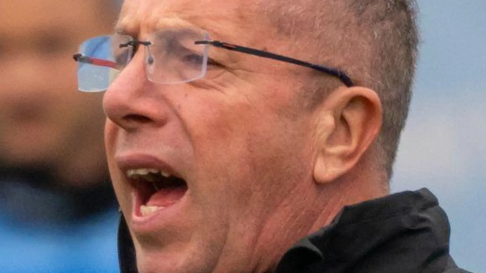 1860-Trainer Kauczinski glaubt an eine Siegchance seiner Mannschaft in Duisburg. (Archivbild) (Foto: Peter Kneffel/dpa)