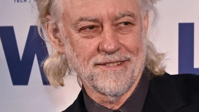 Bob Geldorf führte bei der Gala Cinema for Peace durchs Programm. (Foto: Britta Pedersen/dpa)