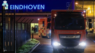 Von Eindhoven aus werden vier deutsche Passagiere der „Hondius“ nach Frankfurt gebracht. (Foto: Christoph Reichwein/dpa)