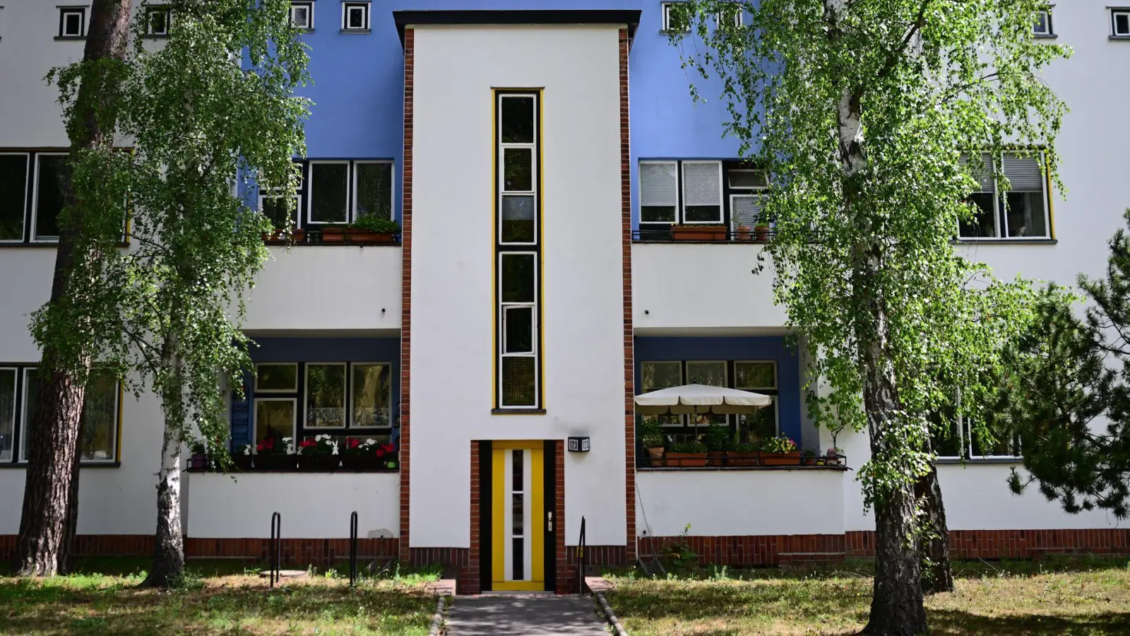 Die Waldsiedlung Zehlendorf galt während seiner Entstehung als revolutionär in Sachen sozialer Wohnbau. (Foto: Sebastian Gollnow/dpa)