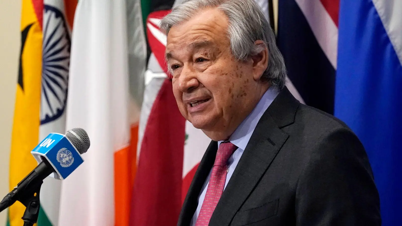 „Die Aussicht auf einen nuklearen Konflikt ist jetzt wieder im Bereich des Möglichen“: UN-Generalsekretär António Guterres. (Foto: Richard Drew/AP/dpa)